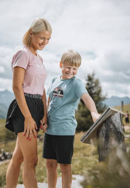 Hiking in and around Gerlos: Five valleys. Countless trails. - Hotel Gaspingerhof